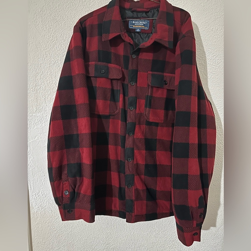 Bass Creek Outfitters Workwear Shacket Men Black/Red Plaid Polyester Size XL